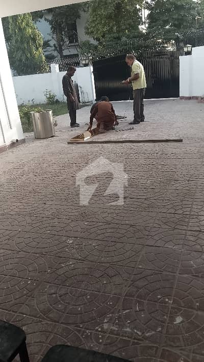 22 MARLA FULL HOUSE FOR RENT IN DHA PHASE 1