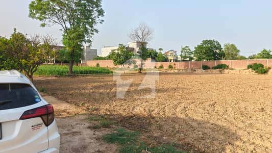 Very Beautiful Land Near Beconhouse Society Jaati Umrah Road