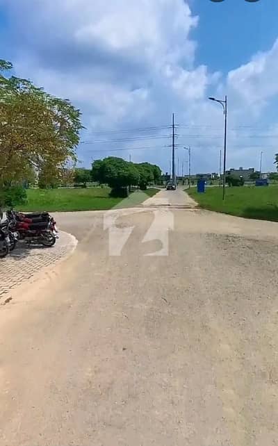 Lowest Price Commercial Plot 8 Marla Main Road Direct Access & Green Belt Facing | Demand 11.5 Crore Lowest Price Commercial Plot 8 Marla Main Road Direct Access & Green Belt Facing | Demand 11.5 Crore