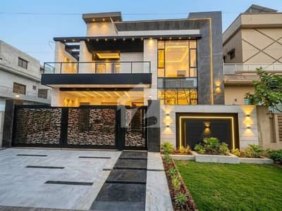10 Marla Brand New Luxury owner built Ultra Modern Style Double Storey stylish House Available For Sale In OPF Housing Society Lahore