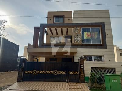 بحریہ ٹاؤن عمر بلاک بحریہ ٹاؤن سیکٹر B,بحریہ ٹاؤن,لاہور میں 3 کمروں کا 5 مرلہ مکان 2.75 کروڑ میں برائے فروخت۔ بحریہ ٹاؤن عمر بلاک بحریہ ٹاؤن سیکٹر B,بحریہ ٹاؤن,لاہور میں 3 کمروں کا 5 مرلہ مکان 2.75 کروڑ میں برائے فروخت۔