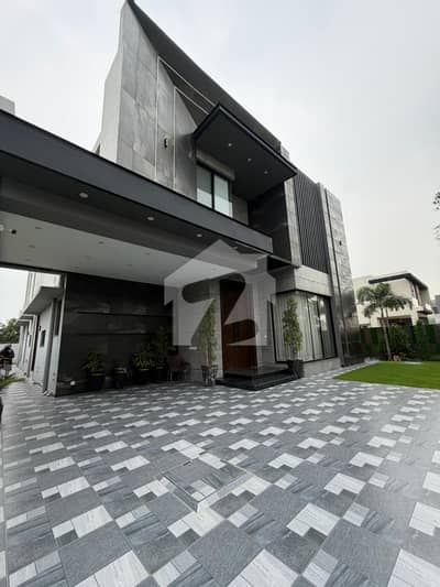 Modern 1 Kanal House For Sale In DHA Phase 7 Just Call And Book A Visit