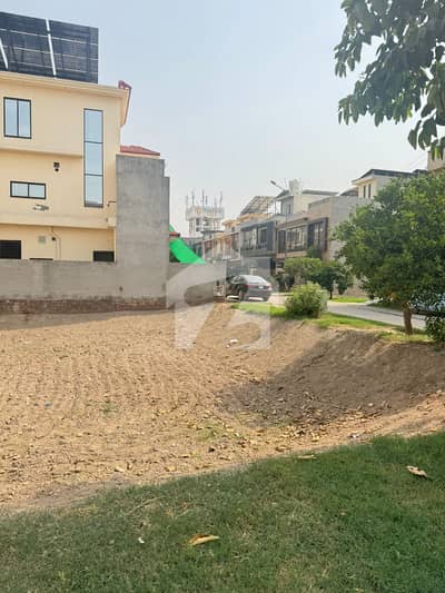 Prime Location Park View City - Tulip Overseas 5 Marla Residential Plot Up For Sale