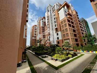Metropolis Residency Duplex (Semi Furnished) 4 Bedrooms Drawing & Dining room (2500 SQFT) Available For Rent