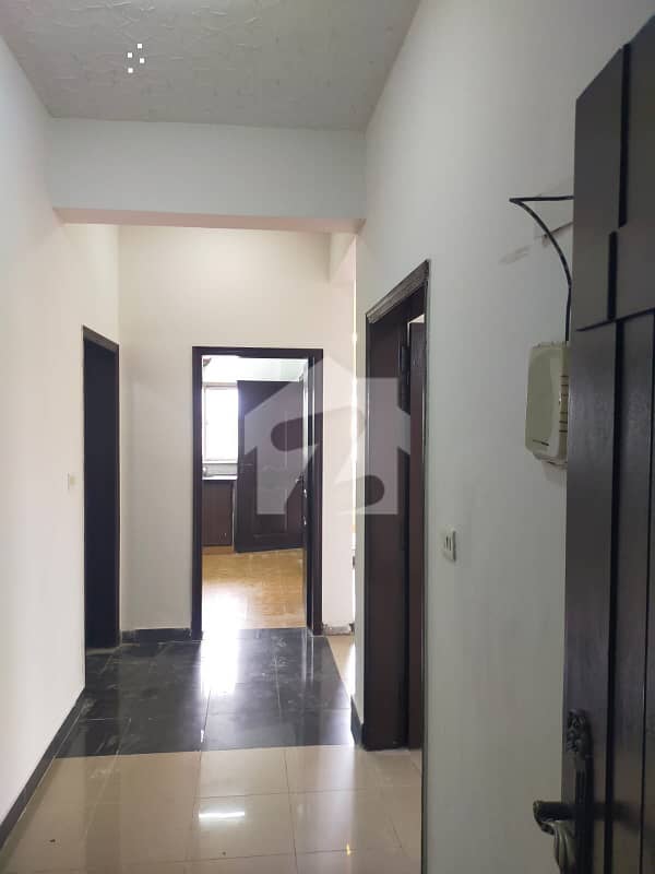 5 MARLA 2 BEDROOM APARTMENT AVAILABLE FOR RENT 5 MARLA 2 BEDROOM APARTMENT AVAILABLE FOR RENT