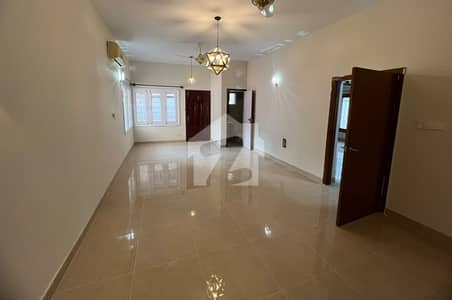ایف ۔ 7 اسلام آباد میں 5 کمروں کا 1 کنال مکان 4.5 لاکھ میں کرایہ پر دستیاب ہے۔