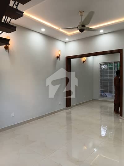 BEAUTIFUL LOCATION UPPER PORTION AVAILABLE FOR RENT IN SECTOR D-12 ISLAMABAD