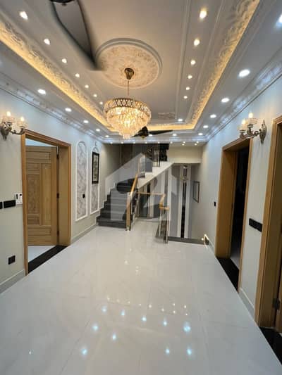 6 MARLA LOWER PORTION AVAILABLE FOR RENT