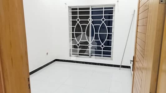 G10/2 Basement 4Bed TV Lounge For Rent
