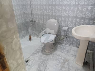 F-11 Size 500 Ground Portion 3 Beds Rent 170000 Real Pic