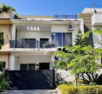 8 Marla Brand New Upper Portion Available For Rent G-13/3 8 Marla Brand New Upper Portion Available For Rent G-13/3