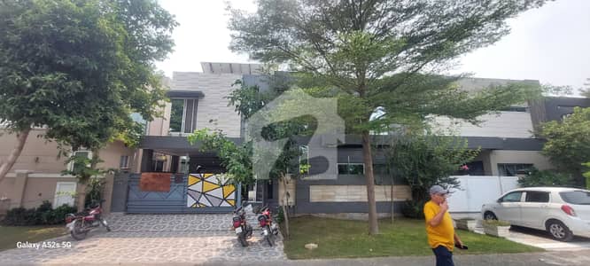 Fully Furnished 10 Marla Adorable Bungalow On Top Location For Rent in DHA Phase 6 Lahore
