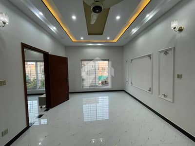 4 Marla 1st Floor For Rent In Military Main Boulevard Main College Road Lhr