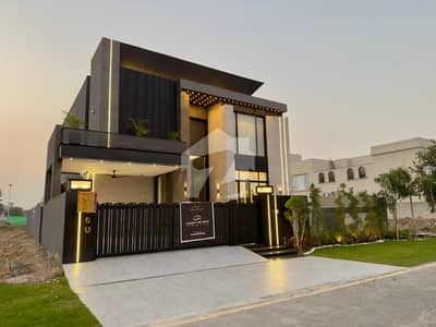 ONE KANAL DESIGNER HOUSE FOR SALE NEAR TO RAYA MARKAZ IN DHA PHASE 6 ONE KANAL DESIGNER HOUSE FOR SALE NEAR TO RAYA MARKAZ IN DHA PHASE 6