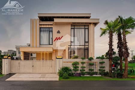1 KANAL MODERN DESIGN FULLY FURNISHED BANGALOW FOR SALE NEAR TO MCDONALDS.