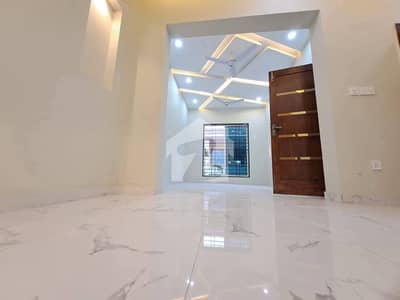 Brand New luxury 2.5 story house available for sale near nust double road.