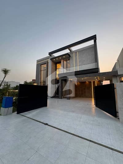 1 Kanal Modern House For Sale in DHA Phase 7 Prime Location