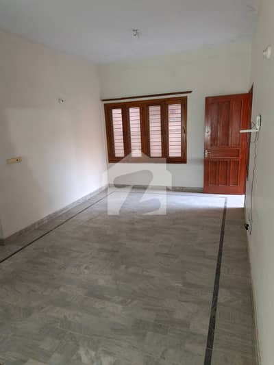 Rent 240 yards independent house one unit Near continental bakery