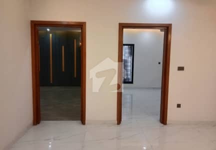 Perfect 12 Marla House In Birdwood Road For Sale