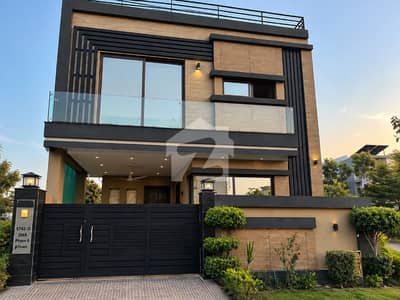 DHA Phase Phase 9 Town, 05 Marla, 03 Bed, Fully Furnished Luxurious House For Rent.