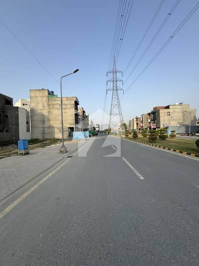 2.7 Marla Commercial E block Al kabir town ph 2 opn pc