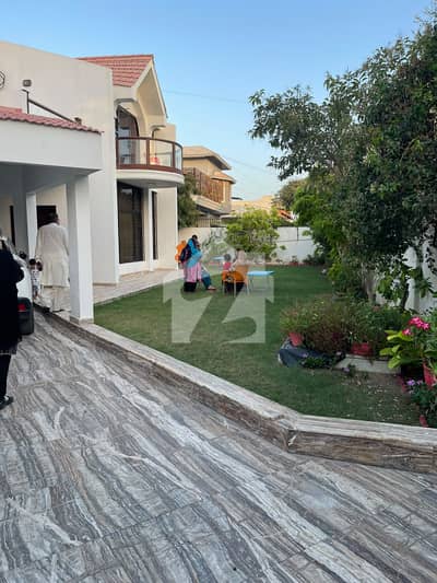 DHA PHASE 5 HOUSE FOR SALE 21st22nd Street 1,000 Sq. Yds. | 90100 6 Bedrooms Fully Renovated | Excellent Construction 810 Cars Parking Large Lawn Ideal for 100+ Guests Gatherings Demand 38 caro DHA PHASE 5 HOUSE FOR SALE 21st22nd Street 1,000 Sq. Yds. | 90100 6 Bedrooms Fully Renovated | Excellent Construction 810 Cars Parking Large Lawn Ideal for 100+ Guests Gatherings Demand 38 caro