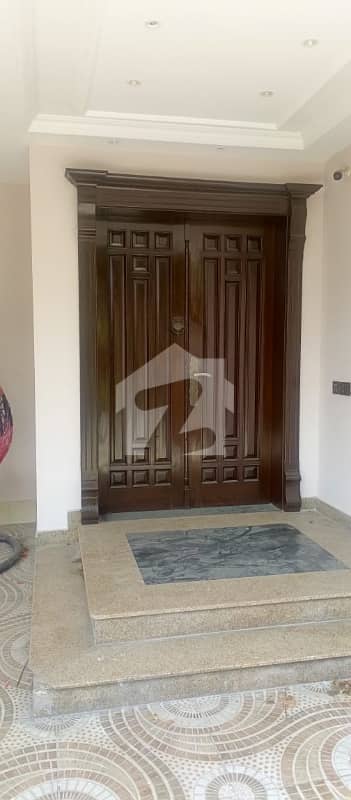 15 Marla house for sale in canal city canal bank road