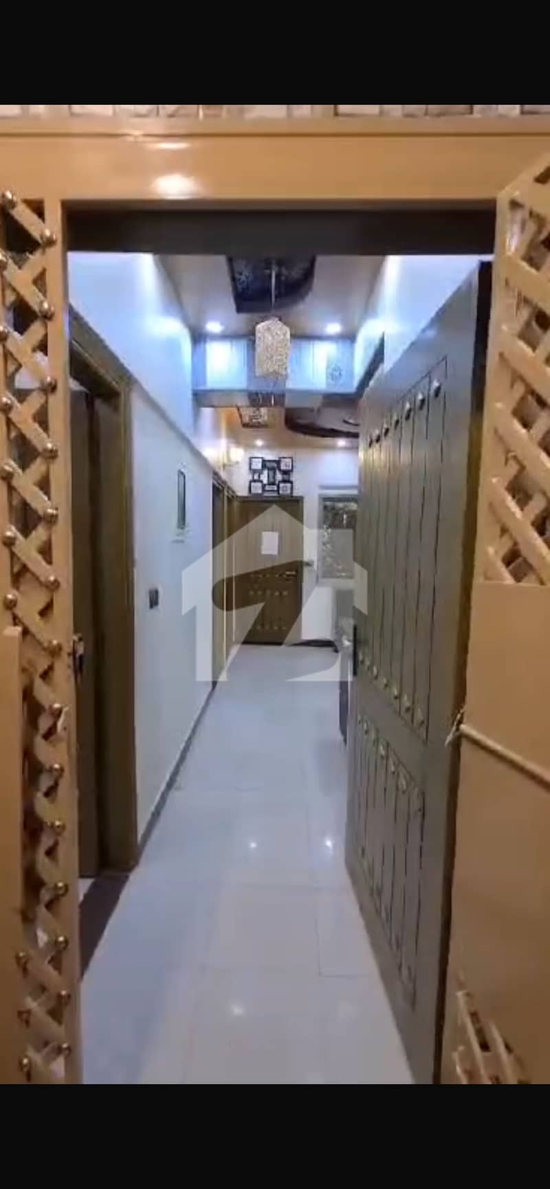 جمشید روڈ کراچی میں 3 کمروں کا 6 مرلہ فلیٹ 2.7 کروڑ میں برائے فروخت۔ جمشید روڈ کراچی میں 3 کمروں کا 6 مرلہ فلیٹ 2.7 کروڑ میں برائے فروخت۔