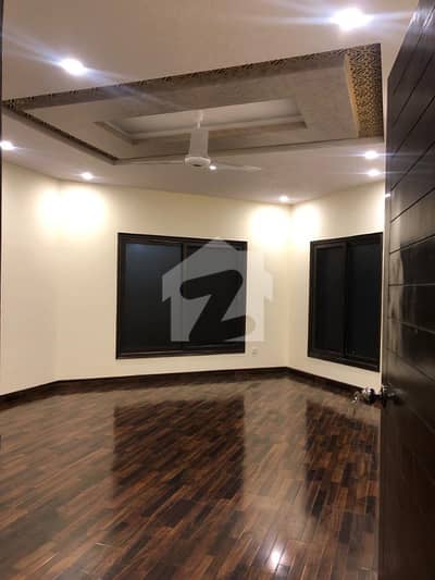 ڈی ایچ اے فیز 8 ڈی ایچ اے ڈیفینس,کراچی میں 3 کمروں کا 1 کنال بالائی پورشن 2.5 لاکھ میں کرایہ پر دستیاب ہے۔ ڈی ایچ اے فیز 8 ڈی ایچ اے ڈیفینس,کراچی میں 3 کمروں کا 1 کنال بالائی پورشن 2.5 لاکھ میں کرایہ پر دستیاب ہے۔