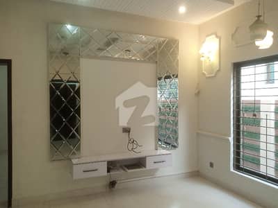 10 Marla Used House For Sale In Phase-8 DHA LAHORE 10 Marla Used House For Sale In Phase-8 DHA LAHORE