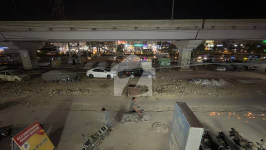 Al Hamra avenue 5 rooms 1st floor road facing