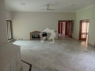 DHA 2 KANAL BUNGLOW WITH 2 KANAL LAWN FOR RENT FARM HOUSE SHAPE IDEAL OPTION BY MASTER DEALS