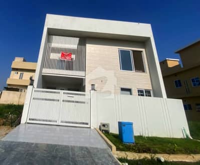 8 Marla Brand New House For Sale In Mumtaaz City Islamabad Near New Airport