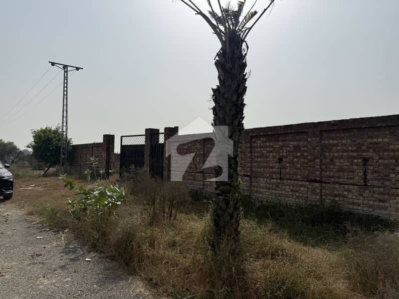 8 Kanal Under Construction Farmhouse For Sale 8 Kanal Under Construction Farmhouse For Sale