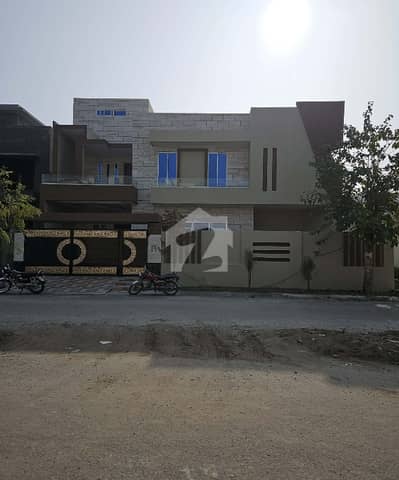 Double Storey House Furnished 72 Feet Road