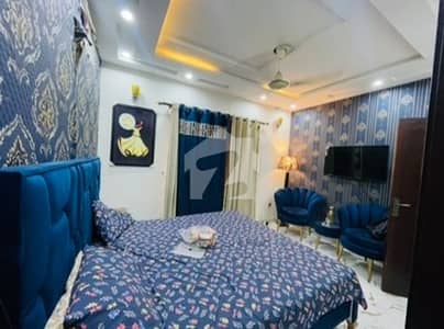 بحریہ ٹاؤن سیکٹر ای بحریہ ٹاؤن,لاہور میں 3 کمروں کا 5 مرلہ مکان 2.35 کروڑ میں برائے فروخت۔ بحریہ ٹاؤن سیکٹر ای بحریہ ٹاؤن,لاہور میں 3 کمروں کا 5 مرلہ مکان 2.35 کروڑ میں برائے فروخت۔
