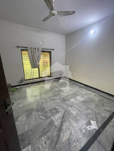سوان گارڈن ۔ بلاک ایف سوان گارڈن,اسلام آباد میں 4 کمروں کا 1 کنال زیریں پورشن 58.0 ہزار میں کرایہ پر دستیاب ہے۔