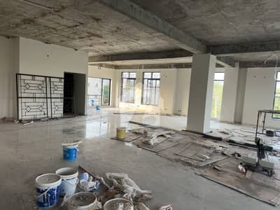 خیابان جناح روڈ لاہور میں 1 کنال Studio دفتر 4.0 لاکھ میں کرایہ پر دستیاب ہے۔
