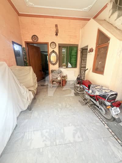 3 Marla Double Storey Vip House For Sale