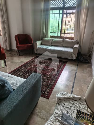 Flat Rent 2 Bed Dd Lift Parking Line Water No Loaddsding With Main Road Appartment