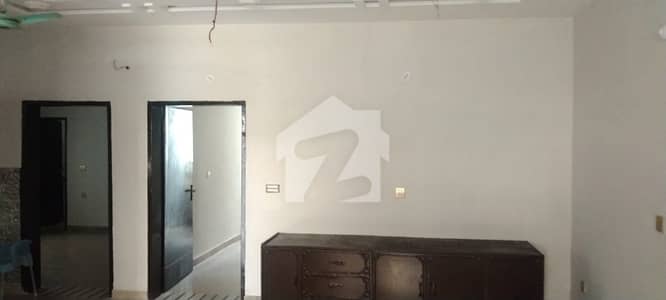 10 Marla Beautiful Lower Portion For Rent Allama Iqbal Town Lahore