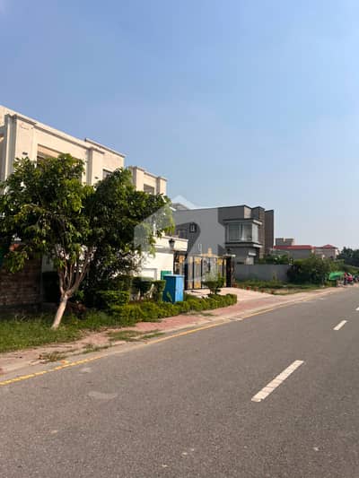 1 Kanal Plot for Sale in LDA Avenue 1 D Block Lahore