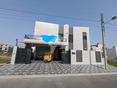 ایل ڈی اے ایوینیو ۔ بلاک جے ایل ڈی اے ایوینیو,لاہور میں 10 کمروں کا 1 کنال مکان 11.8 کروڑ میں برائے فروخت۔ ایل ڈی اے ایوینیو ۔ بلاک جے ایل ڈی اے ایوینیو,لاہور میں 10 کمروں کا 1 کنال مکان 11.8 کروڑ میں برائے فروخت۔
