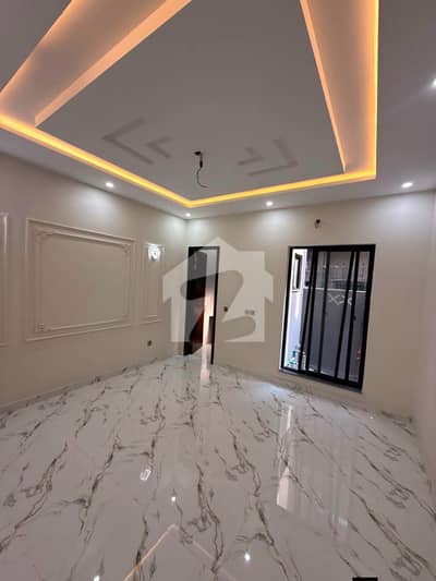 5 MARLA PORTION BRAND NEW ULTRA MODERN DESIGN HOUSE FOR RENT