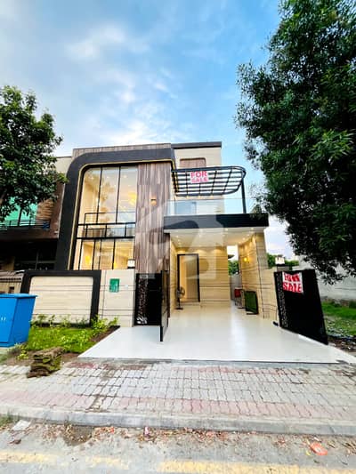 Bahria Orchard Brand New 8 Marla Luxury House for Sale