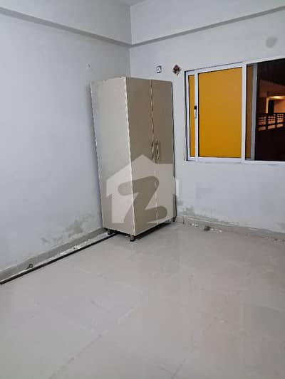 1 Bed Unfurnished Apartment For Rent