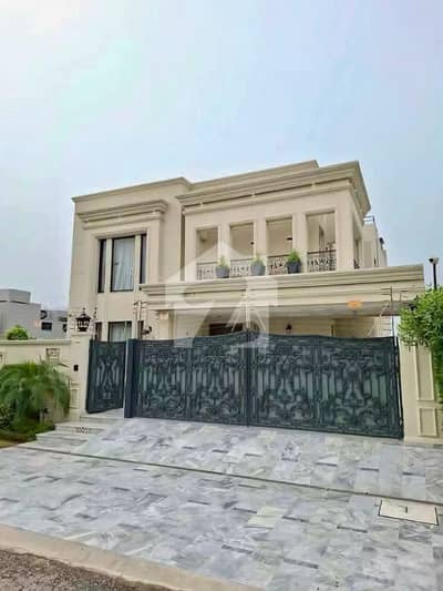 1 KANAL LUXURY FULL HOUSE FOR SALE DHA PHASE 5