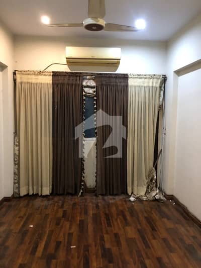 بخاری کمرشل ایریا ڈی ایچ اے فیز 6,ڈی ایچ اے ڈیفینس,کراچی میں 2 کمروں کا 4 مرلہ فلیٹ 95.0 ہزار میں کرایہ پر دستیاب ہے۔ بخاری کمرشل ایریا ڈی ایچ اے فیز 6,ڈی ایچ اے ڈیفینس,کراچی میں 2 کمروں کا 4 مرلہ فلیٹ 95.0 ہزار میں کرایہ پر دستیاب ہے۔