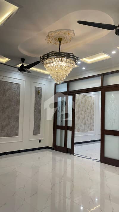 10 Marla Modern House for SALE in Sector M6 Near Lake City Mall Lahore