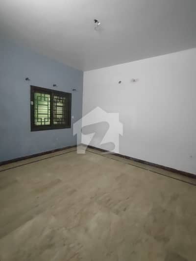 Best Commercial Office 60 feet road 400 yard Gulshan Best Commercial Office 60 feet road 400 yard Gulshan